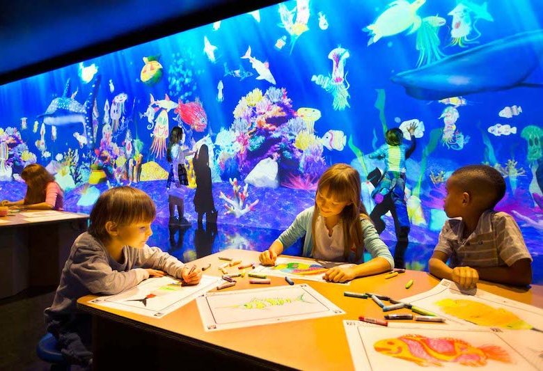 福岡 キャナルシティ博多 チームラボ 学ぶ 未来の遊園地 室内遊び場 子どもの創造性を育む体験型知育遊び ワーママのための子育て情報webマガジン Karafuru からふる